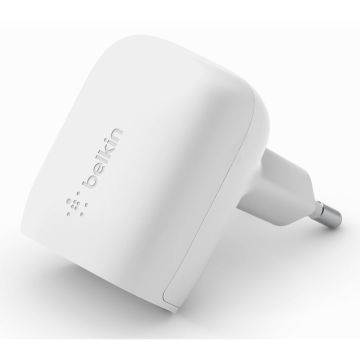 Belkin BOOST Charge 240W USB-C/USB-C Kabelis, 1m, Melns