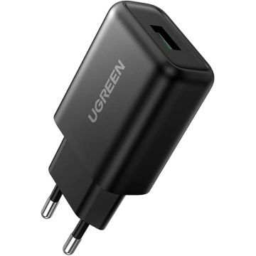 UGREEN Nexode sienas lādētājs 30W 2xUSB-A, 1xUSB-C, 1x220V