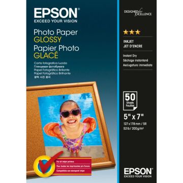 Epson foto papīrs glancēts 13x18cm 50 loksnes 200 g