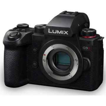 Panasonic LUMIX G9 Mark II Bezspoguļa Kamera, 25.2MP, 3" Ekrāns, 5.7K Video, Tikai Korpuss