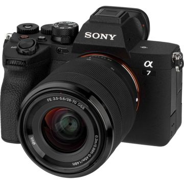 Sony Alpha 7 Mark IV Pilna Kadra Bezspoguļa Kameras Komplekts ar 28-70mm Objektīvu, 33MP, 3" Ekrāns, 4K Video